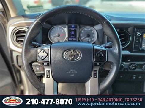 Used 2018 Toyota Tacoma SR5 w/ Exterior Package image 23