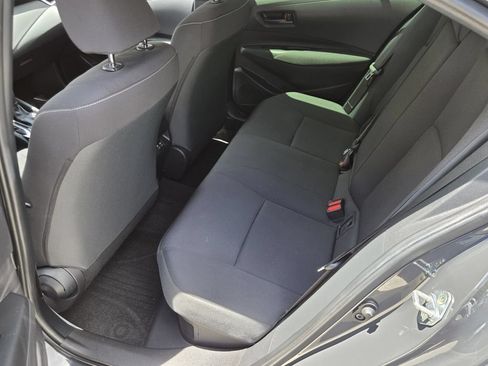 Used 2024 Toyota Corolla LE w/ LE Convenience Package FWD image 11