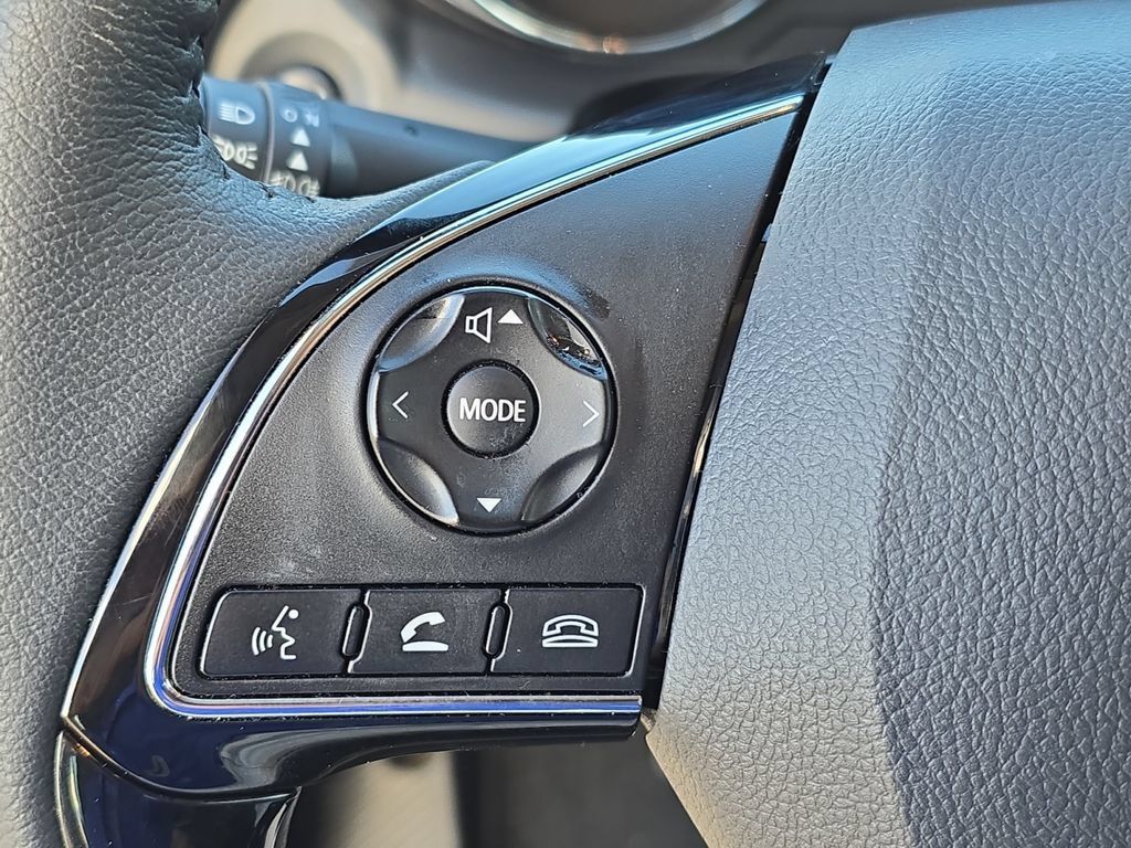 Used 2026 Mitsubishi Outlander Sport SE AWD/4WD image 30