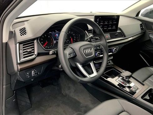 Certified 2023 Audi Q5 2.0T Premium w/ Convenience Package image 14