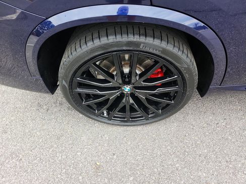 Used 2025 BMW X5 M60i image 6