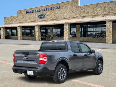New 2026 Ford Maverick XLT image 5