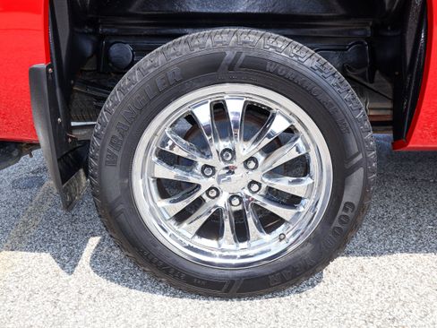 Used 2011 Chevrolet Silverado 1500 LT AWD/4WD image 26