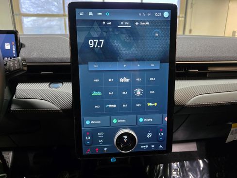 Used 2024 Ford Mustang Mach-E Select w/ Comfort Package Lite image 19