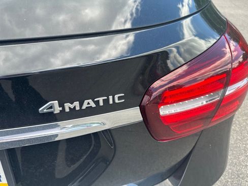 Used 2020 Mercedes-Benz GLA 250 4MATIC image 8