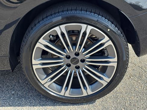 New 2026 Land Rover Range Rover Sport Dynamic SE image 33