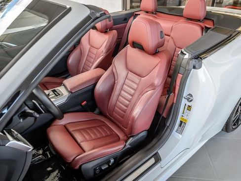 Used 2023 BMW M440i Convertible w/ Premium Package image 37