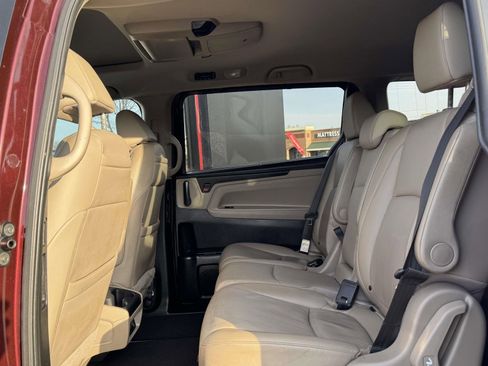 Used 2019 Honda Odyssey Touring image 13