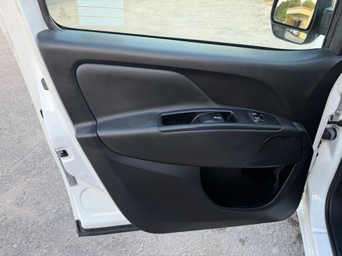 Used 2022 RAM ProMaster City Wagon image 16