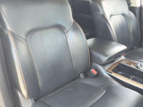 Used 2017 Nissan Armada Platinum w/ Interior Lighting Package AWD/4WD image 19