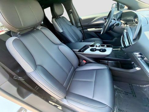 Certified 2024 Cadillac Lyriq Tech w/ Driver Assist Package RWD image 29