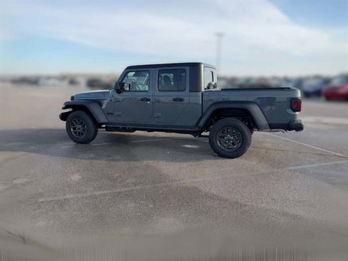 New 2026 Jeep Gladiator Sport image 7