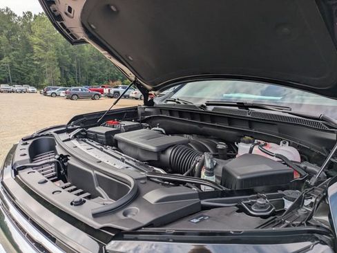 New 2026 Chevrolet Suburban Premier AWD/4WD image 46