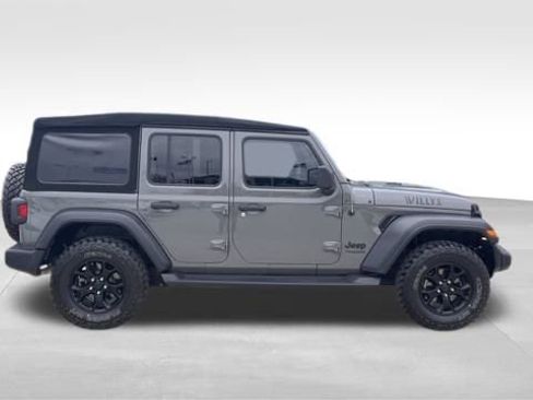 Used 2020 Jeep Wrangler Unlimited Willys image 10