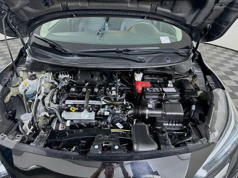 Used 2025 Nissan Versa SV FWD image 32