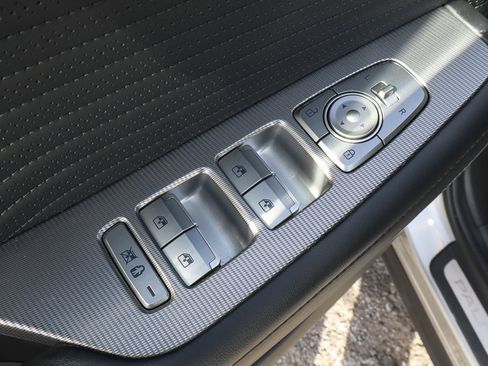 Used 2024 Hyundai Palisade Calligraphy image 14