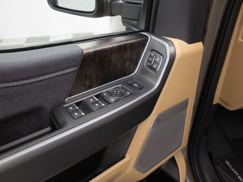 New 2026 Ford F350 Lariat AWD/4WD image 19