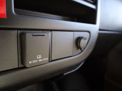 Used 2018 Chevrolet Express 2500 image 14