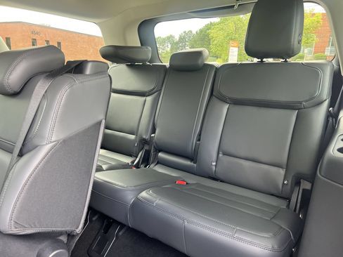 New 2027 Ford Expedition Active RWD image 18
