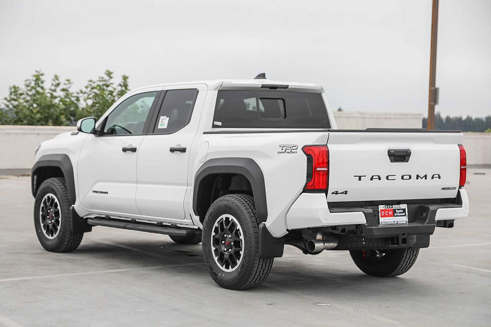 New 2025 Toyota Tacoma TRD Off-Road w/ TRD Off Road Upgrade Package AWD/4WD image 7