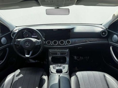 Used 2018 Mercedes-Benz E 300 4MATIC image 14