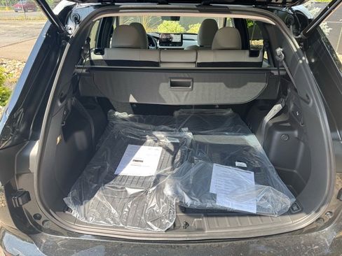 New 2025 Mitsubishi Outlander AWD image 18