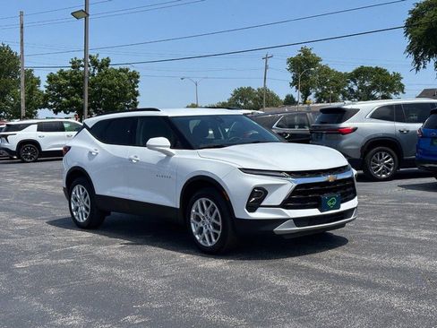 Certified 2024 Chevrolet Blazer LT w/ Convenience Package FWD image 7