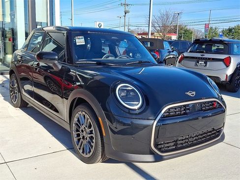 New 2026 MINI Cooper S image 2