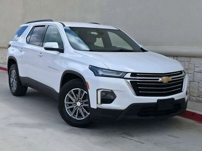 Used 2022 Chevrolet Traverse LT