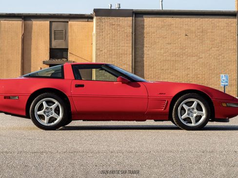 Used 1995 Chevrolet Corvette ZR1 RWD image 9
