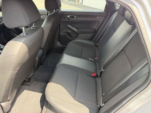Used 2022 Honda Civic Sport image 13