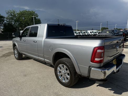 Used 2019 RAM 2500 Limited AWD/4WD image 3
