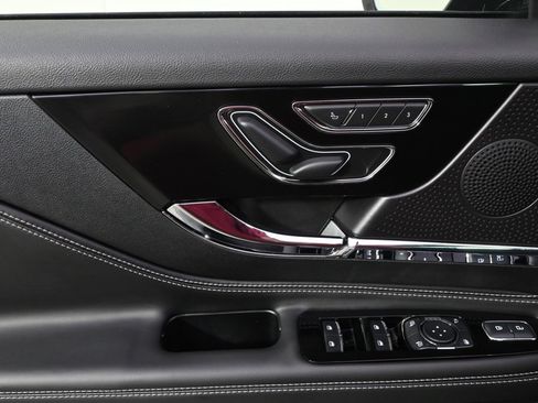 New 2025 Lincoln Corsair Reserve w/ Jet Appearance Package image 21