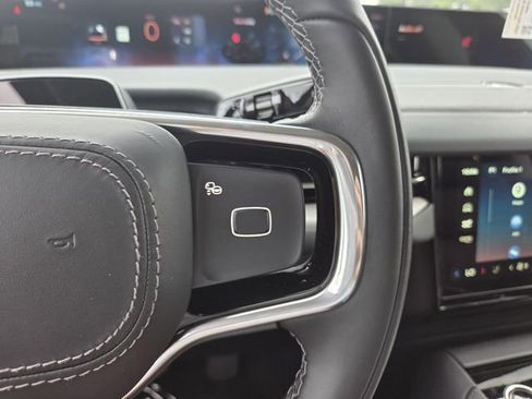 New 2026 Lincoln Navigator Premiere AWD/4WD image 20