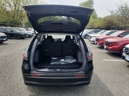 New 2026 Honda HR-V LX image 11