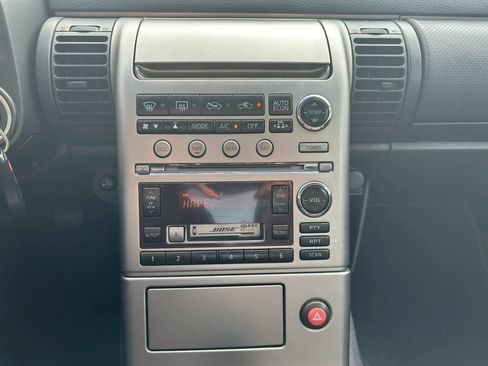 Used 2004 INFINITI G35 Coupe w/ Premium Pkg RWD image 19