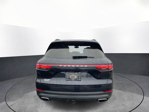 Used 2023 Porsche Cayenne Platinum Edition AWD/4WD image 6