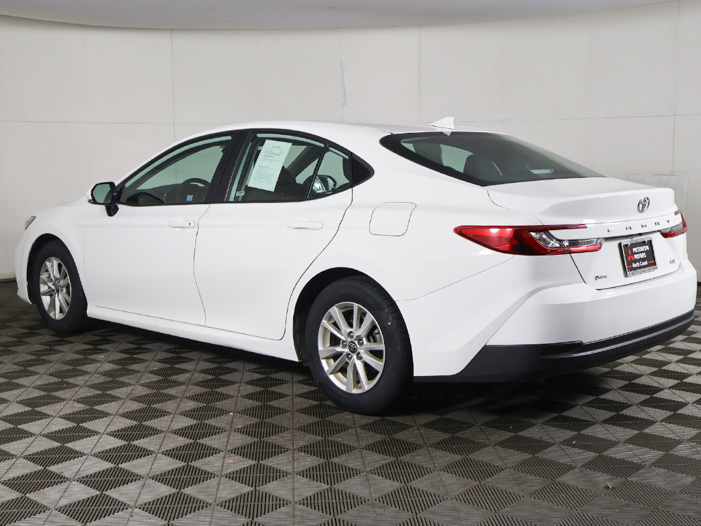 Used 2025 Toyota Camry LE FWD image 8