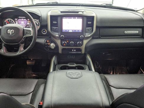 Used 2022 RAM 1500 Laramie AWD/4WD image 17