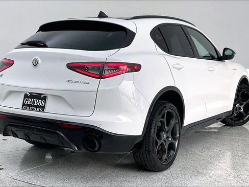 Used 2025 Alfa Romeo Stelvio Sprint w/ Veloce Package image 2