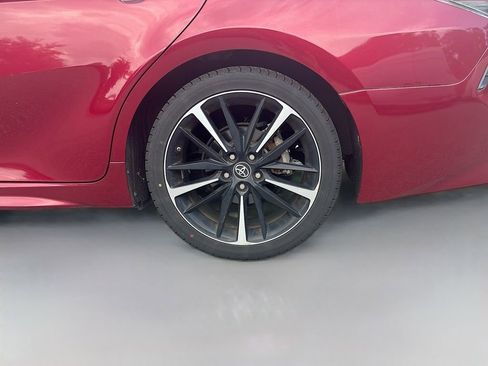 Used 2018 Toyota Camry XSE w/ Audio Package FWD image 11