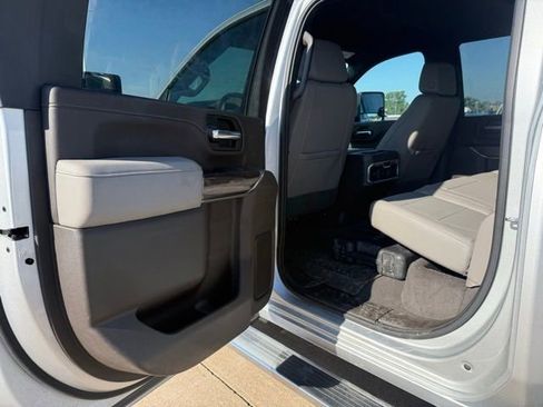Used 2023 Chevrolet Silverado 3500 LTZ w/ LTZ Convenience Package AWD/4WD image 18