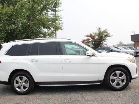 Used 2017 Mercedes-Benz GLS 450 4MATIC image 9