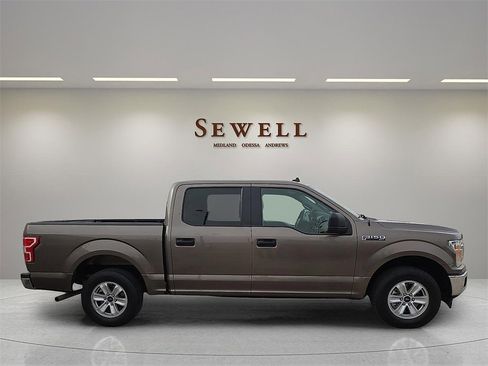 Used 2019 Ford F150 XLT image 5