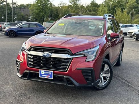 Used 2023 Subaru Ascent Premium w/ Convenience Package AWD/4WD image 1