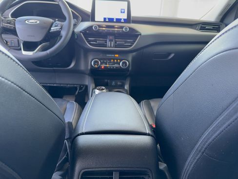 Certified 2022 Ford Escape SEL image 29