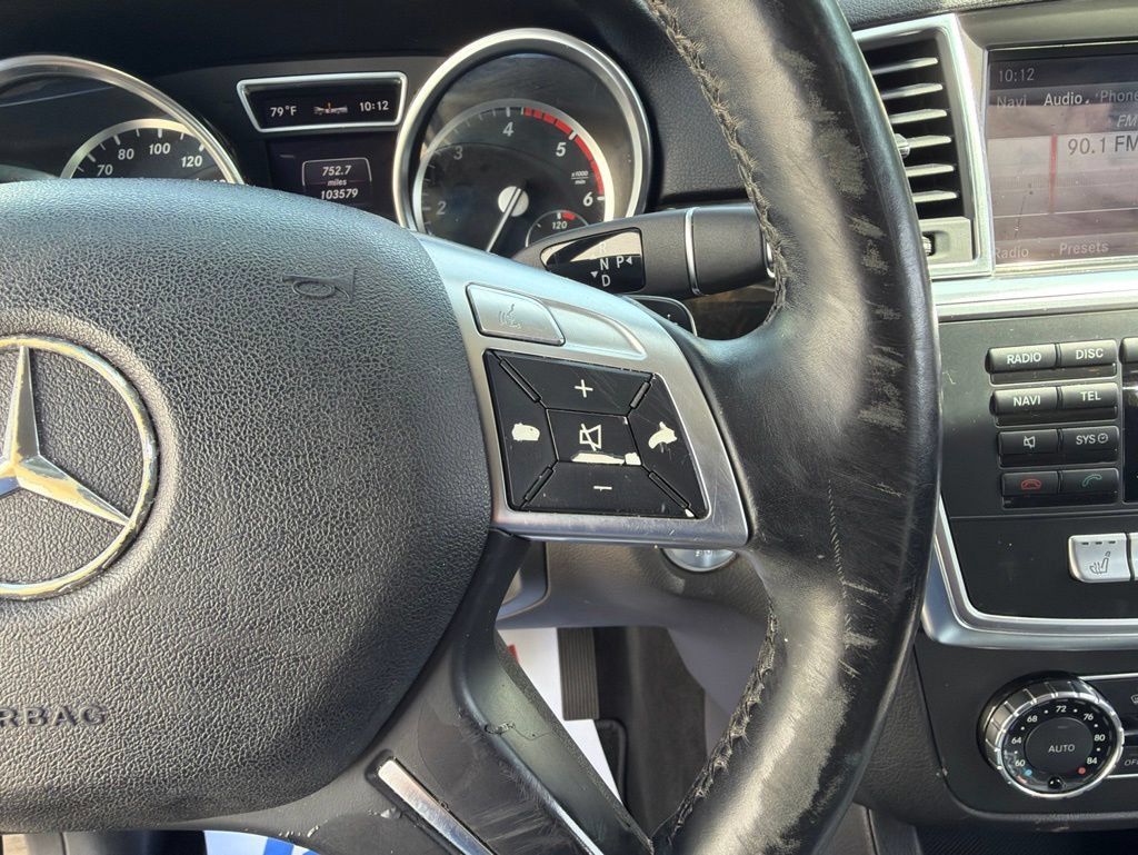 Used 2013 Mercedes-Benz ML 350 BlueTEC 4MATIC image 28