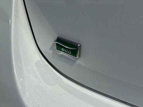 Used 2015 Chevrolet Malibu LT FWD image 5