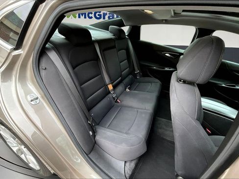 Used 2024 Chevrolet Malibu LT FWD image 23