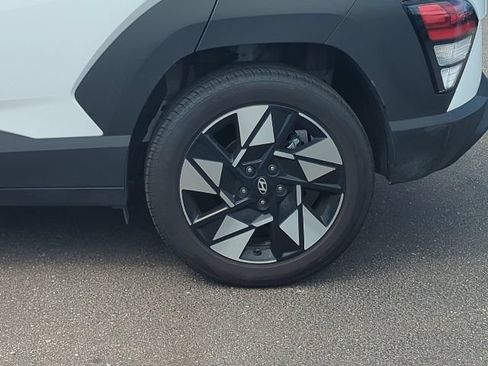 Used 2025 Hyundai Kona SEL FWD image 33